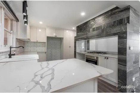 Property photo of 43 Newdegate Street Deakin ACT 2600