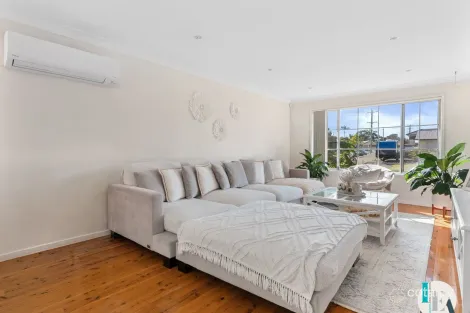Property photo of 53 Messenger Road Barrack Heights NSW 2528