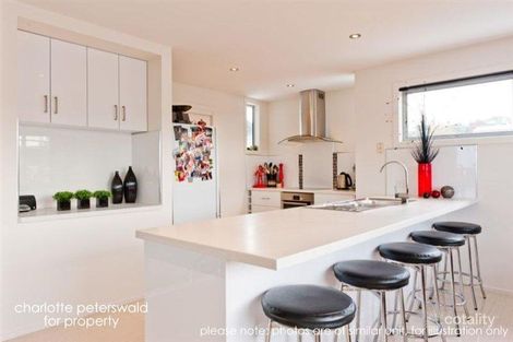 Property photo of 2/5 Wells Parade Blackmans Bay TAS 7052