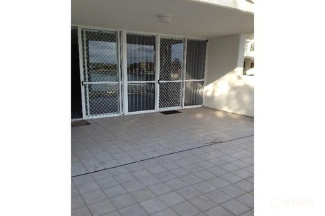 Property photo of 2/52 Back Street Biggera Waters QLD 4216
