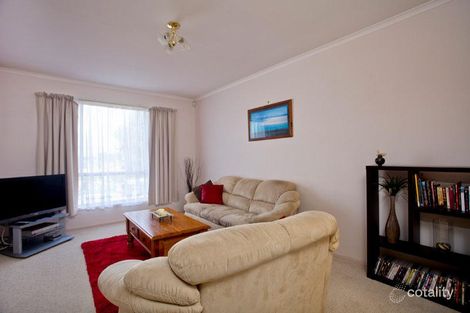 Property photo of 3 Banool Street Golden Square VIC 3555