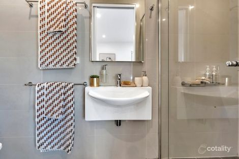 Property photo of 97 Ascot Vale Road Ascot Vale VIC 3032