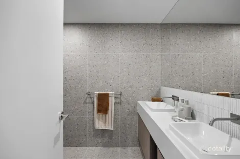 Property photo of 8 Talbot Road Strathmore VIC 3041