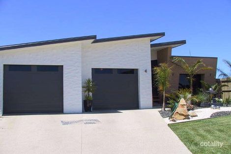 Property photo of 2 Surfrider Court Torquay VIC 3228