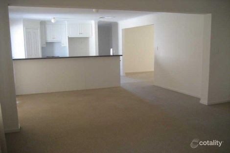 Property photo of 46 Manchester Circuit Craigmore SA 5114