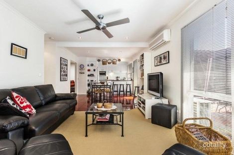 Property photo of 33 Aldrin Drive Mount Waverley VIC 3149