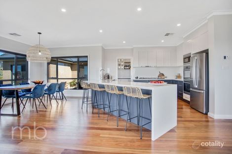 Property photo of 93 Dean Drive Orange NSW 2800