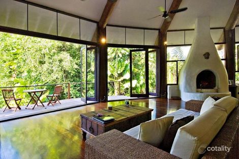 Property photo of 94 Kahana Road Whyanbeel QLD 4873