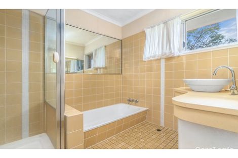 Property photo of 44 Bridle Street Mansfield QLD 4122