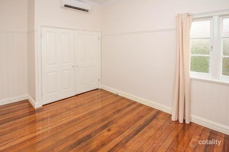 Property photo of 9 Diamond Close Stratford QLD 4870