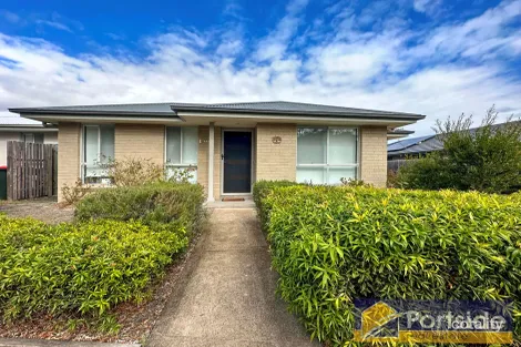 1/11 Yallimbah Ave, Tanilba Bay, NSW 2319