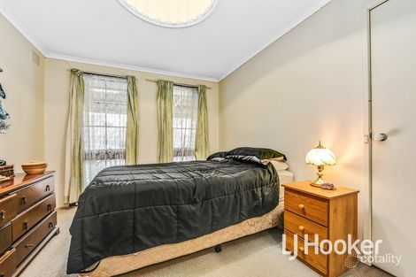 Property photo of 58 Clairmont Avenue Cranbourne VIC 3977