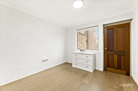 Property photo of 20 Gudgenby Close Palmerston ACT 2913