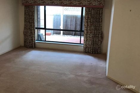 Property photo of 16 Schuit Crescent Pooraka SA 5095