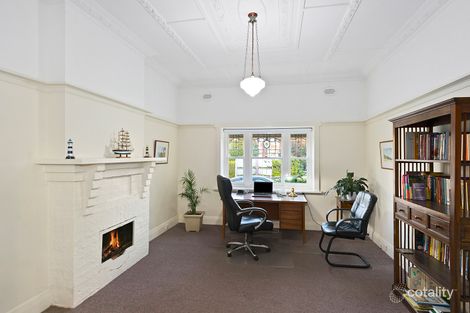 Property photo of 8 Wantirna Road Ringwood VIC 3134
