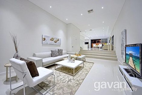 Property photo of 37 Trafalgar Street Peakhurst NSW 2210