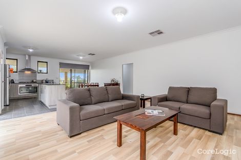 Property photo of 17 St Tropez Gardens Piara Waters WA 6112