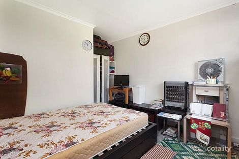 Property photo of 32 Salisbury Road Ashwood VIC 3147