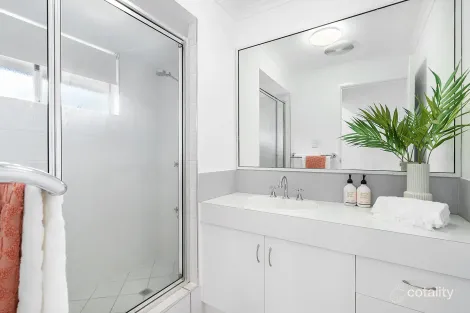 Property photo of 3/17 Beach Road Dolphin Heads QLD 4740