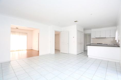 Property photo of 10 Tanderum Drive Coburg VIC 3058