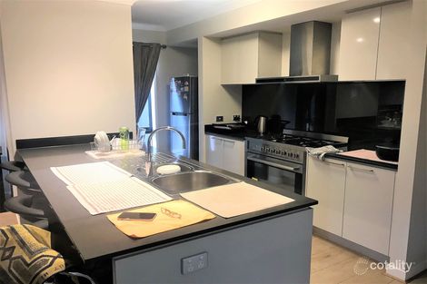 Property photo of 3 Tarrion Rise Craigieburn VIC 3064