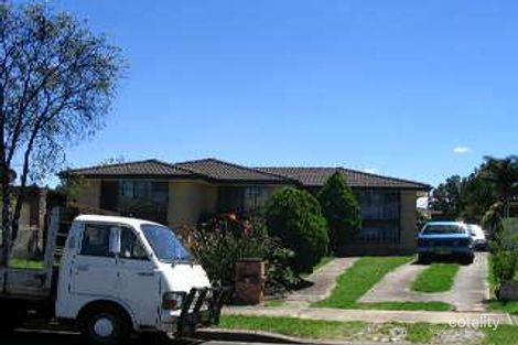 Property photo of 35 Longfellow Street Wetherill Park NSW 2164
