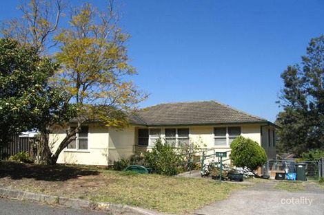 10 Warrigo St, Sadleir, NSW 2168