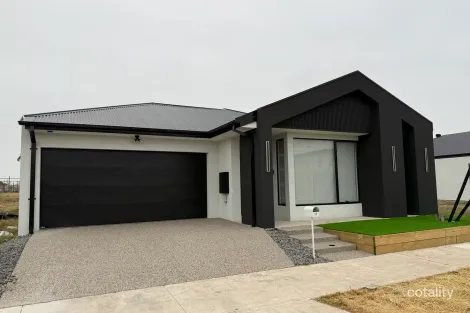 11 Myrtleford St, Wollert, VIC 3750