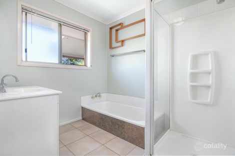 Property photo of 7 Brownleaf Street Mansfield QLD 4122