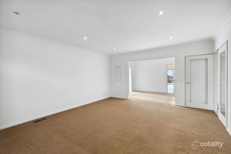 Property photo of 11 Stanfield Drive Wandana Heights VIC 3216