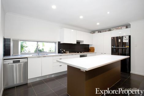 Property photo of 15 Yatay Street Rural View QLD 4740