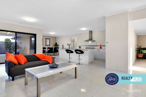 7 Carrello Cct, Coogee, WA 6166