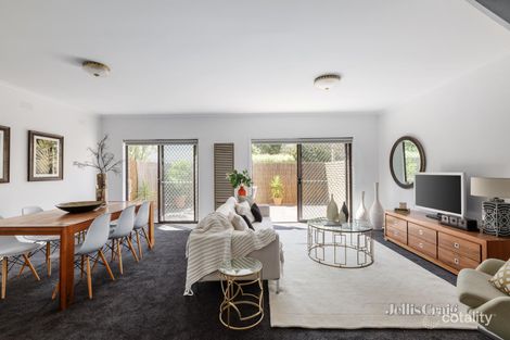 Property photo of 30 Oshaughnessy Street Kew VIC 3101