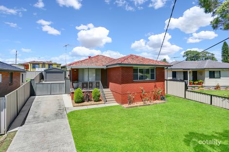 Property photo of 11 Jura Place Seven Hills NSW 2147