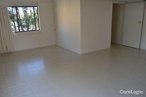 Property photo of 30 Crinum Crescent Southport QLD 4215