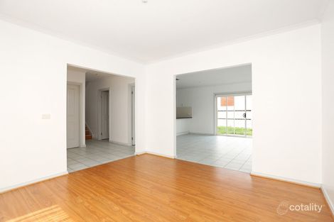 Property photo of 10 Tanderum Drive Coburg VIC 3058
