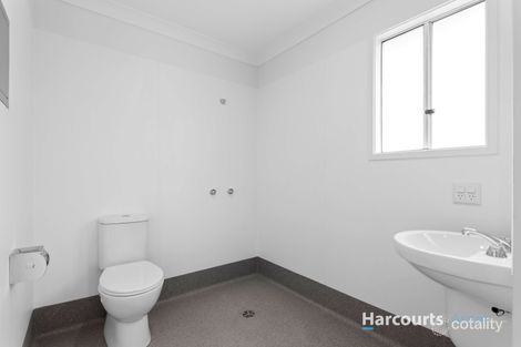 Property photo of 42 Emma Street Deebing Heights QLD 4306