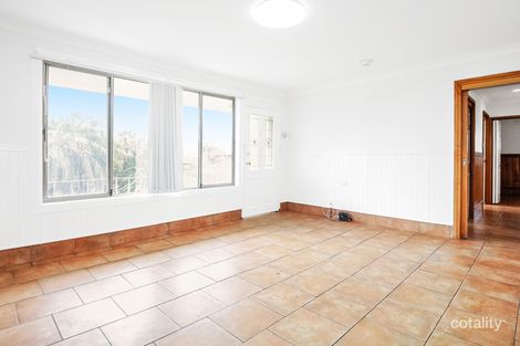 Property photo of 16 Wych Avenue Lurnea NSW 2170