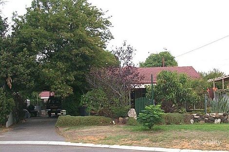 10 Mathews Pl, Belmont, WA 6104