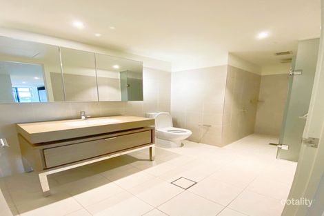 Property photo of 26M/9 Waterside Place Docklands VIC 3008