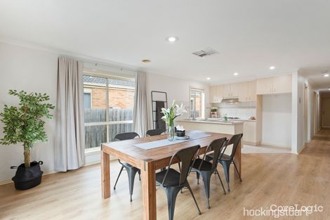 Property photo of 19 Rutman Close Werribee VIC 3030