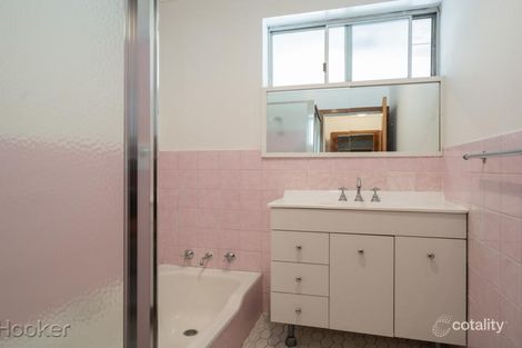 Property photo of 319 Alexander Drive Dianella WA 6059