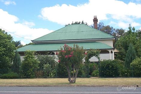 88 Pratten St, Warwick, QLD 4370