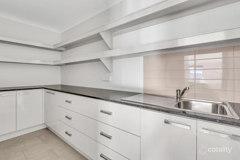 Property photo of 20 Hartney Avenue Mickleham VIC 3064