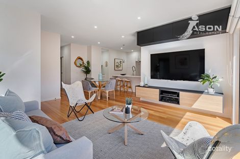 Property photo of 1 Streetly Close Tullamarine VIC 3043