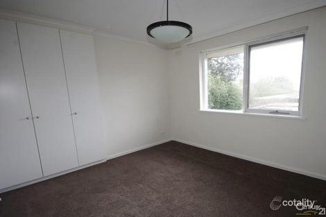 Property photo of 2/21 Holloway Street Ormond VIC 3204