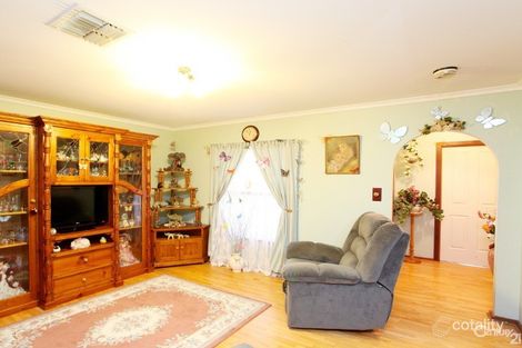 Property photo of 31 Cambridge Terrace Hillbank SA 5112