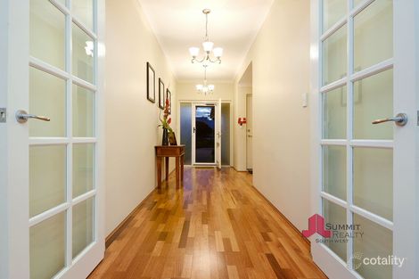 Property photo of 18 Barnes Avenue Australind WA 6233