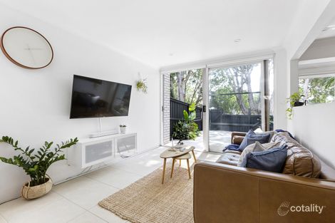 Property photo of 15/27 Tor Road Dee Why NSW 2099