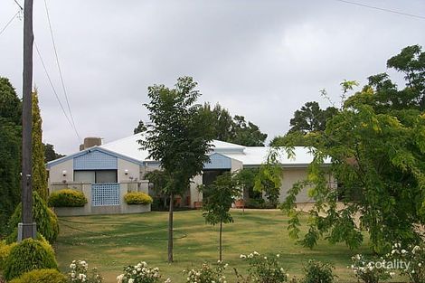 Property photo of 73 Snowball Road Kalamunda WA 6076